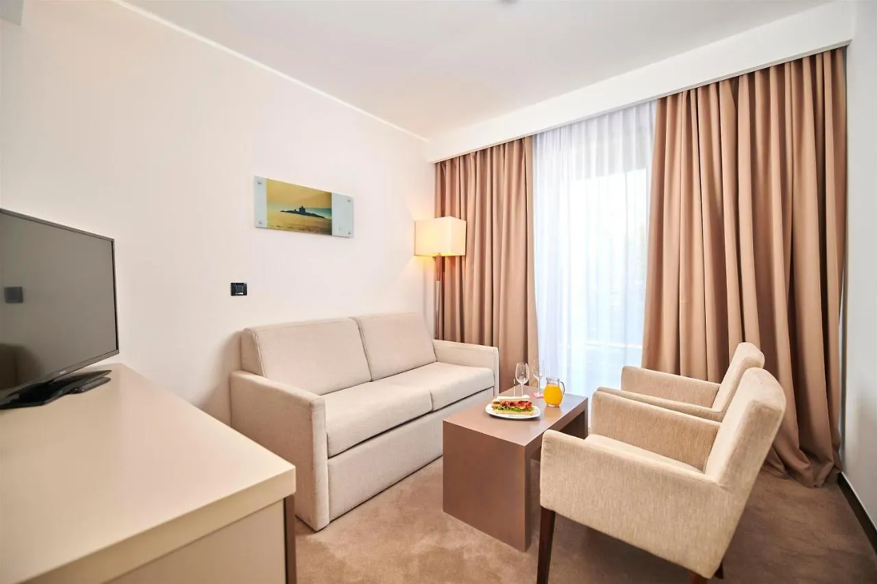 Hotel Molindrio Plava Laguna Porec 4*,  Croatia