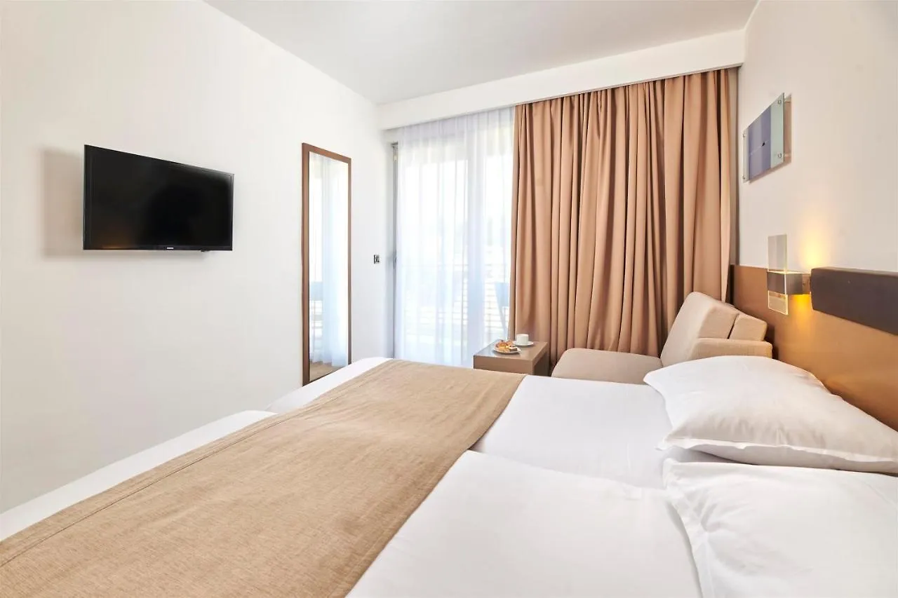 Hotel Molindrio Plava Laguna Porec 4*,  Croatia