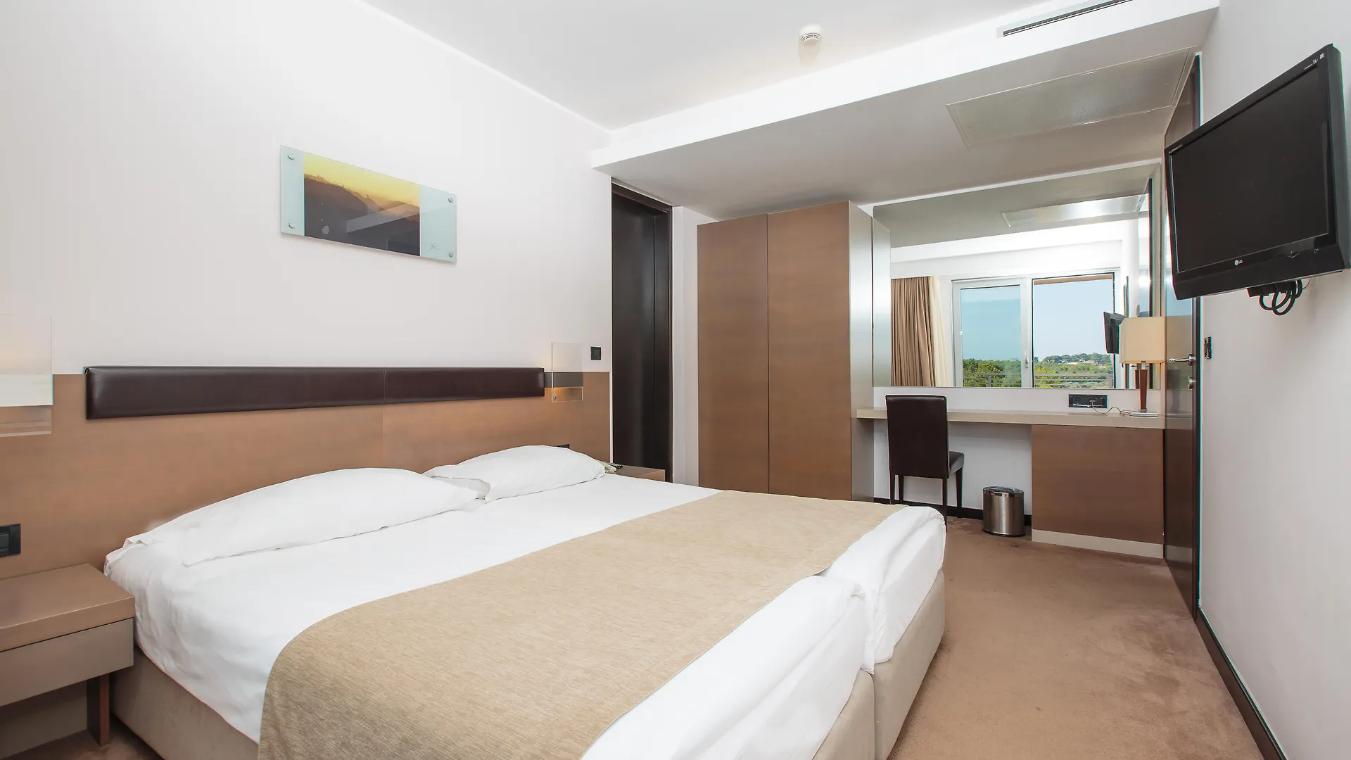 Hotel Molindrio Plava Laguna Porec 4*,  Croazia